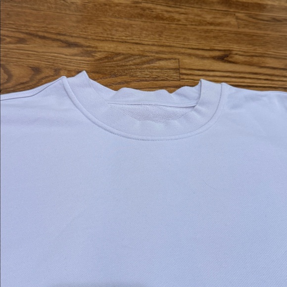 Lululemon Women’s Crewneck Sweatshirt - Picture 2 of 4